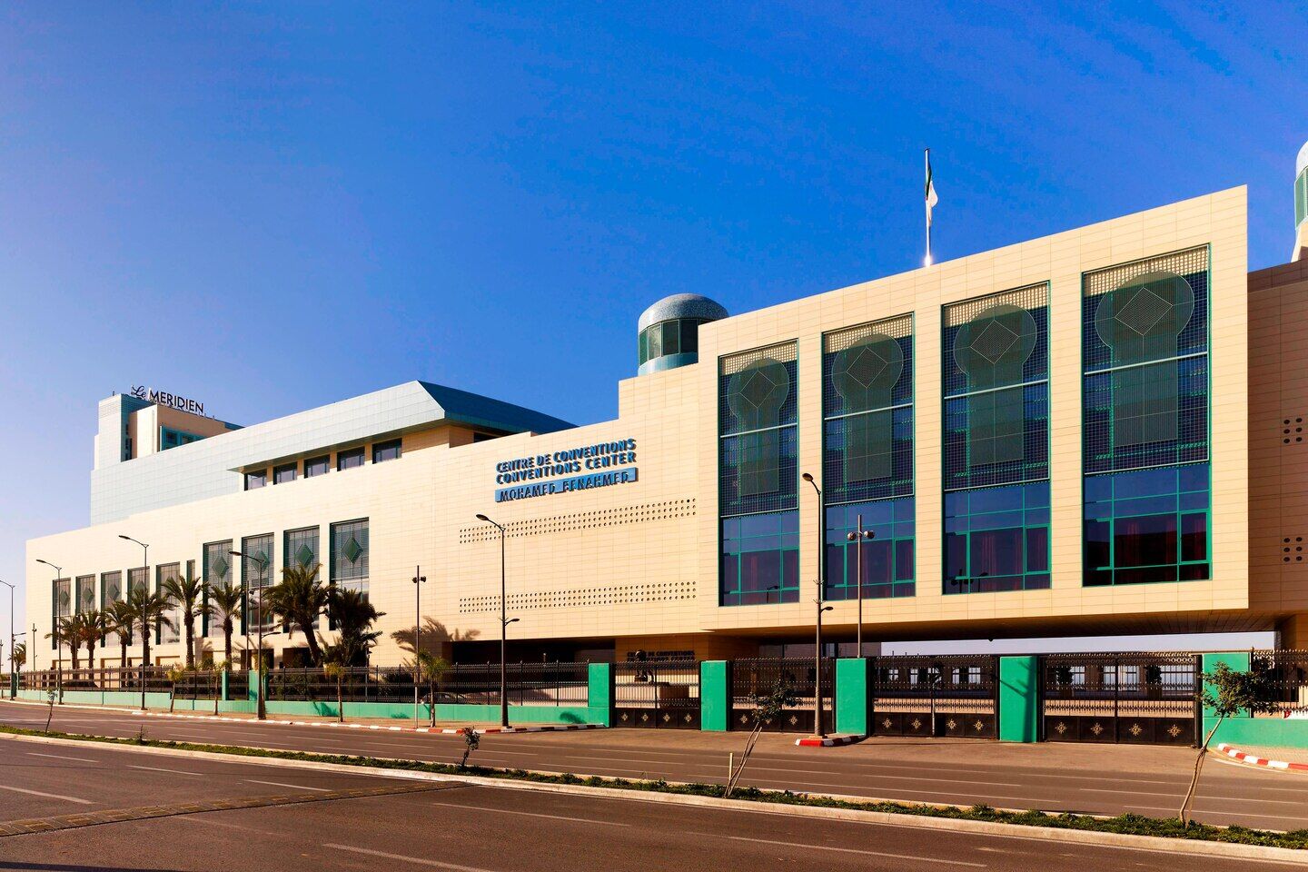 Le Meridien Oran Hotel Exterior foto